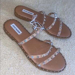 Brand new Steve Madden tan studded sandals. Super cute, and comfortable